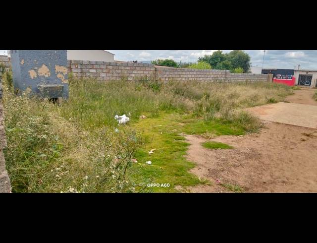 LAND FOR SALE IN PALM RIDGE